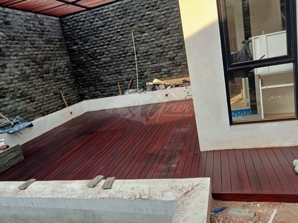 Jasa Decking Lantai Kayu Semarang